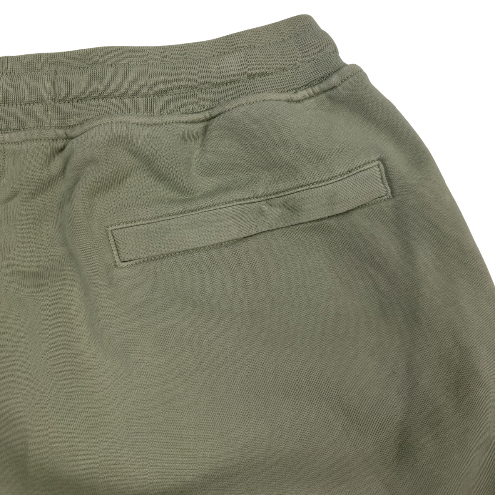PANTALÓN CORTO JOGGER STONE ISLAND - talla S