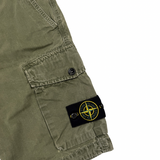 PANTALÓN CARGO CORTO STONE ISLAND - talla W/29