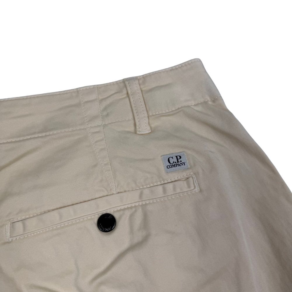 PANTALÓN CORTO CARGO SATIN STRETCH - talla 56
