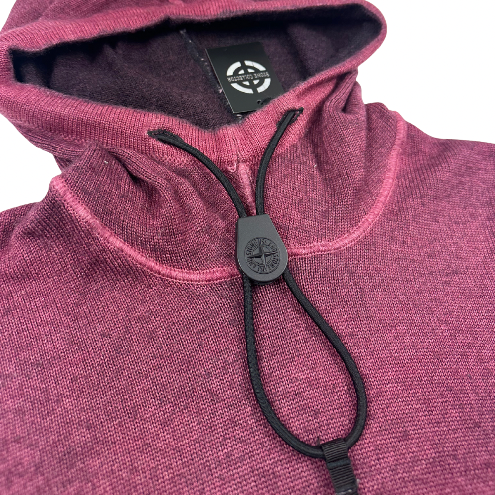 JERSEY CON CAPUCHA STONE ISLAND - talla M