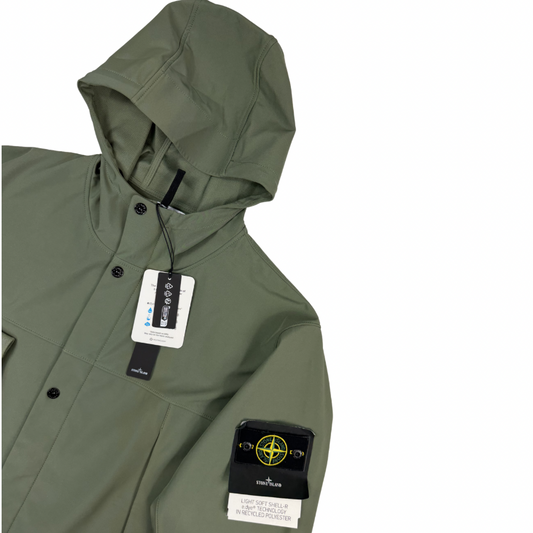 Chaqueta Stone Island Light Soft Shell - R e.dye Technology in Recycled Polyester verde - talla 2XL
