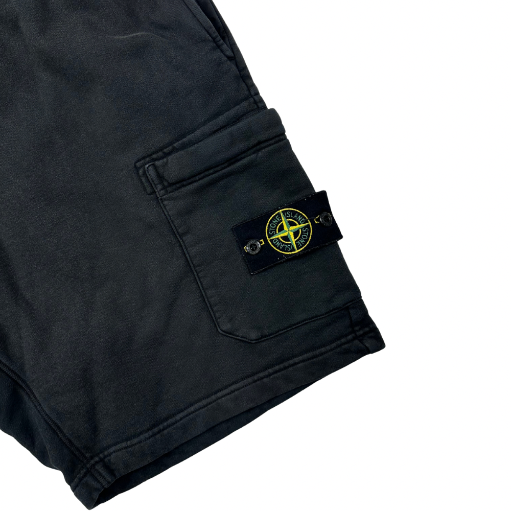 PANTALÓN CORTO JOGGER STONE ISLAND - talla XL