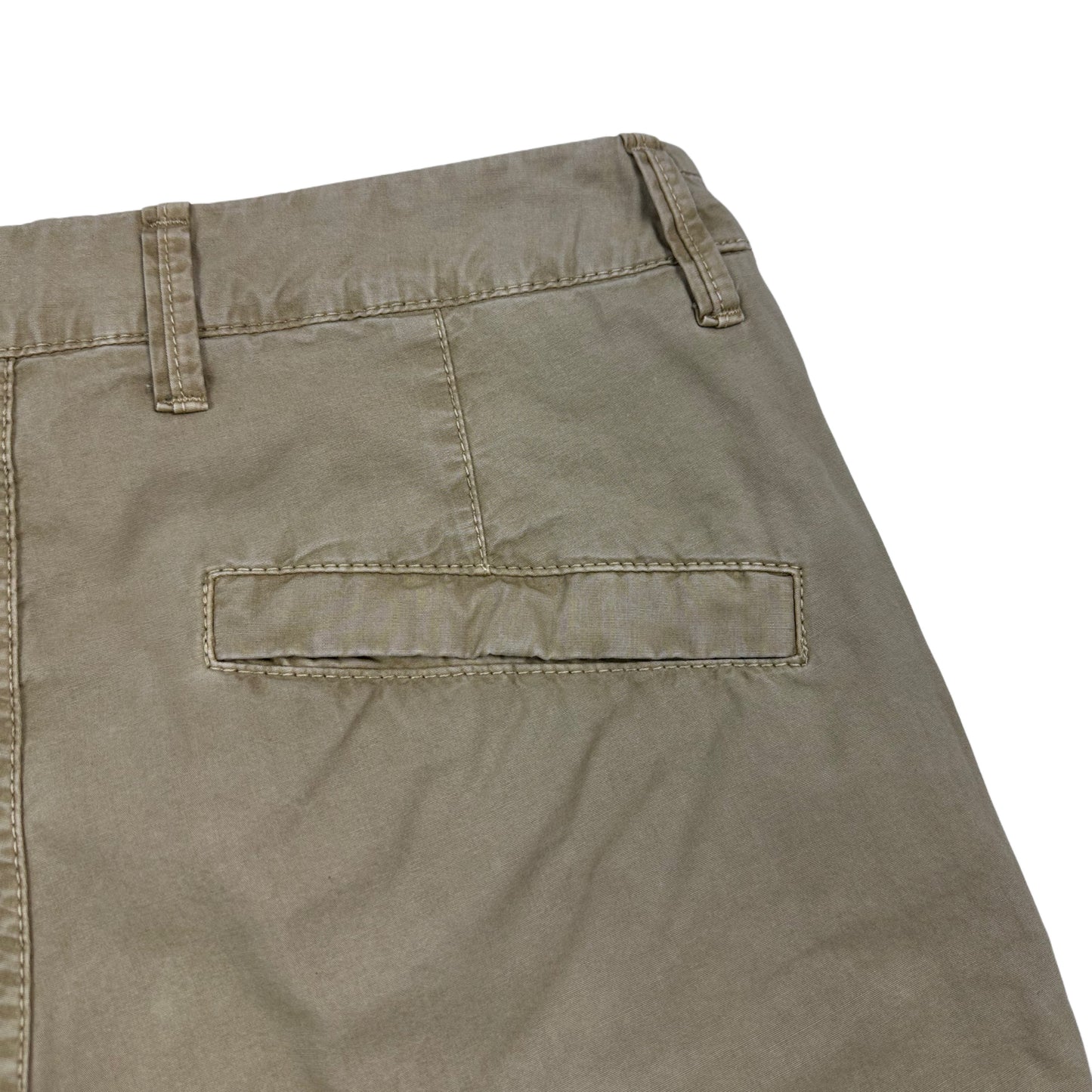 PANTALÓN CARGO CORTO STONE ISLAND - talla W/28