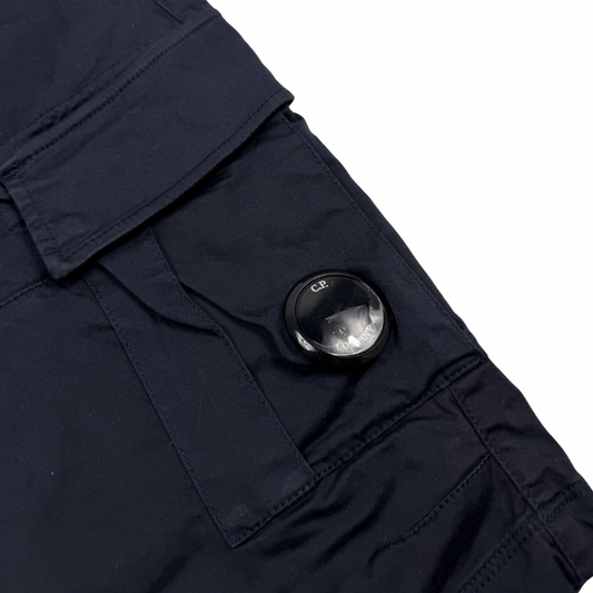 PANTALÓN CARGO CORTO SATIN STRETCH- talla 48