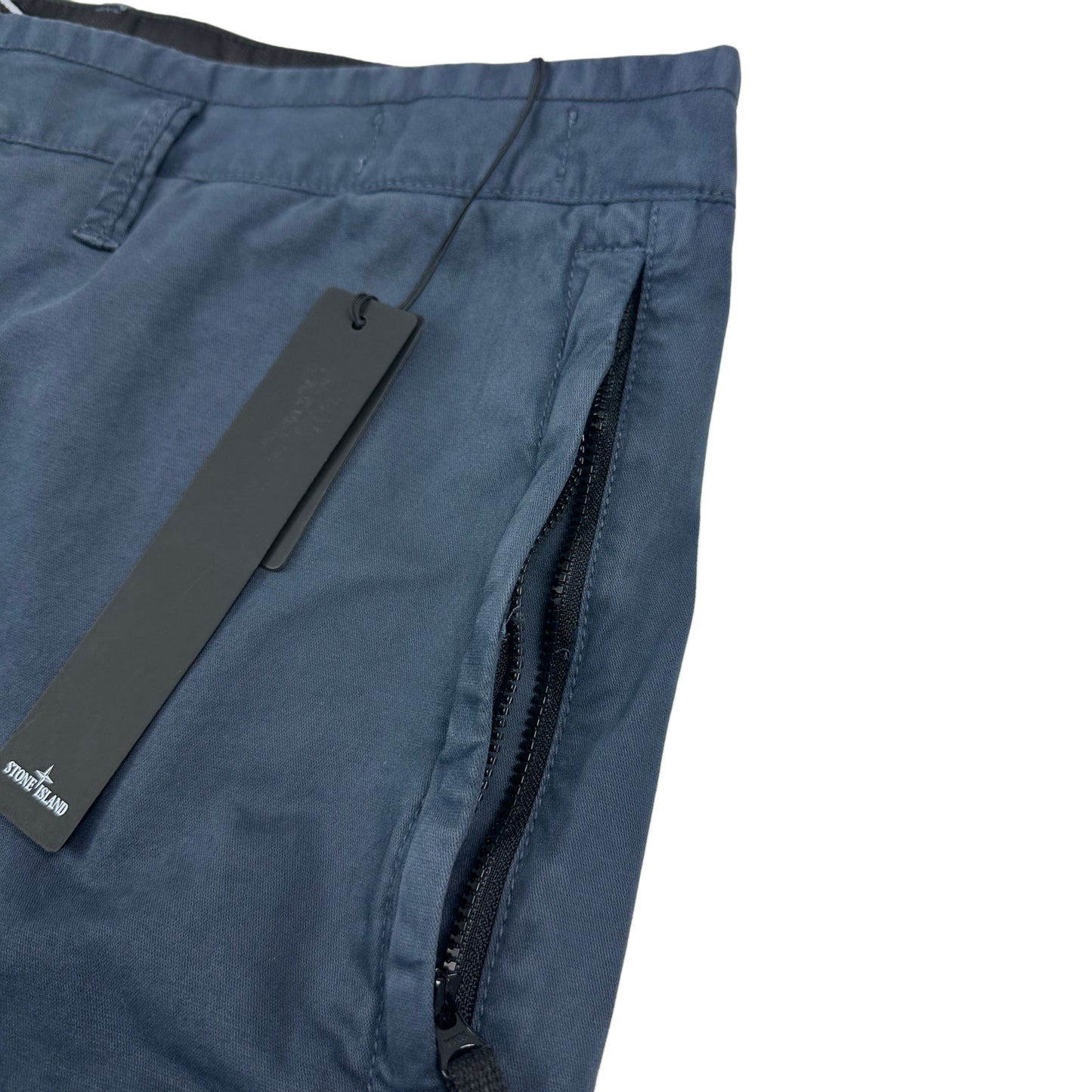 PANTALÓN CARGO CORTO STONE ISLAND - talla W/38
