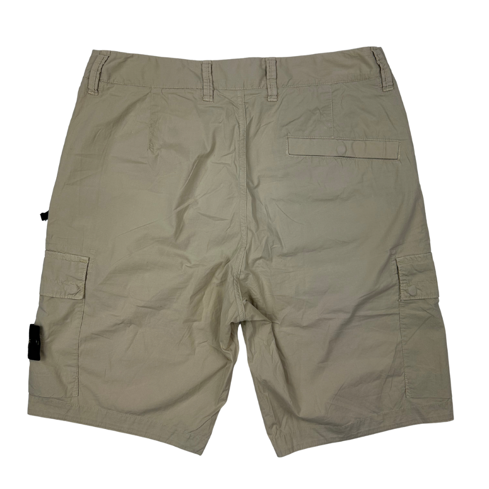 PANTALÓN CARGO CORTO STONE ISLAND - talla W/29