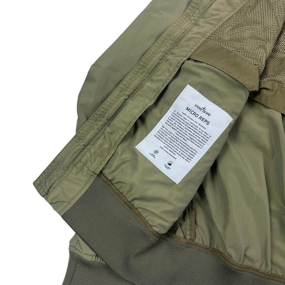 CHAQUETA MICRO REPS STONE ISLAND - talla M