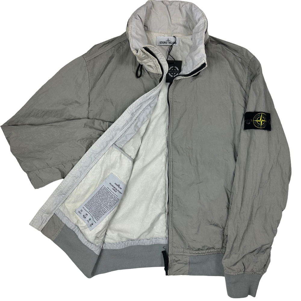 CHAQUETA NYLON MEYAL TYVEK SHIELD STONE ISLAND - talla L