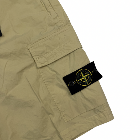 Pantalón Cargo Corto Stone Island Albero - talla W/32 / W/33
