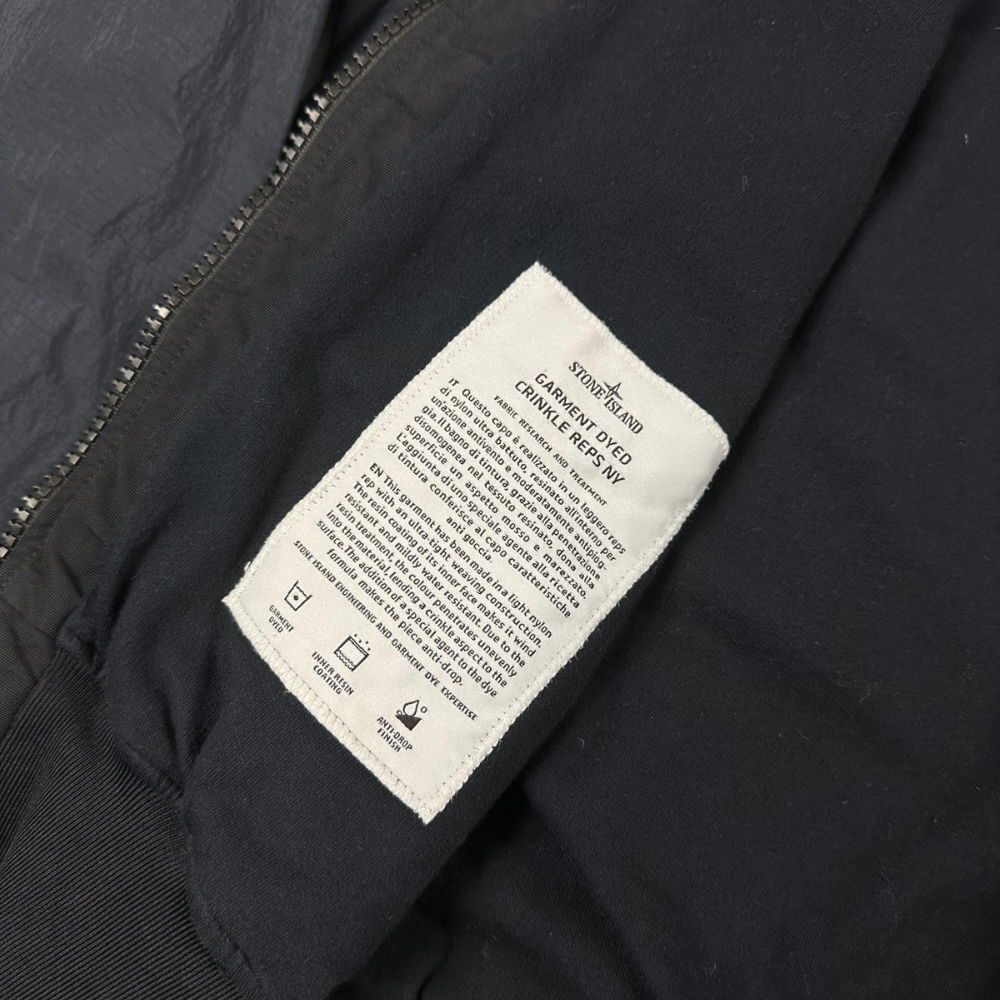 ABRIGO BOMBER GARMENT DYED CRINKLE REPS NY STONE ISLAND - talla XL