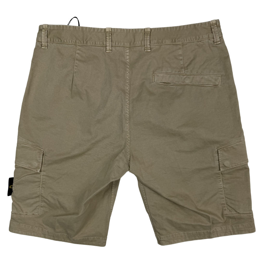 PANTALÓN CARGO CORTO STONE ISLAND - talla W/32