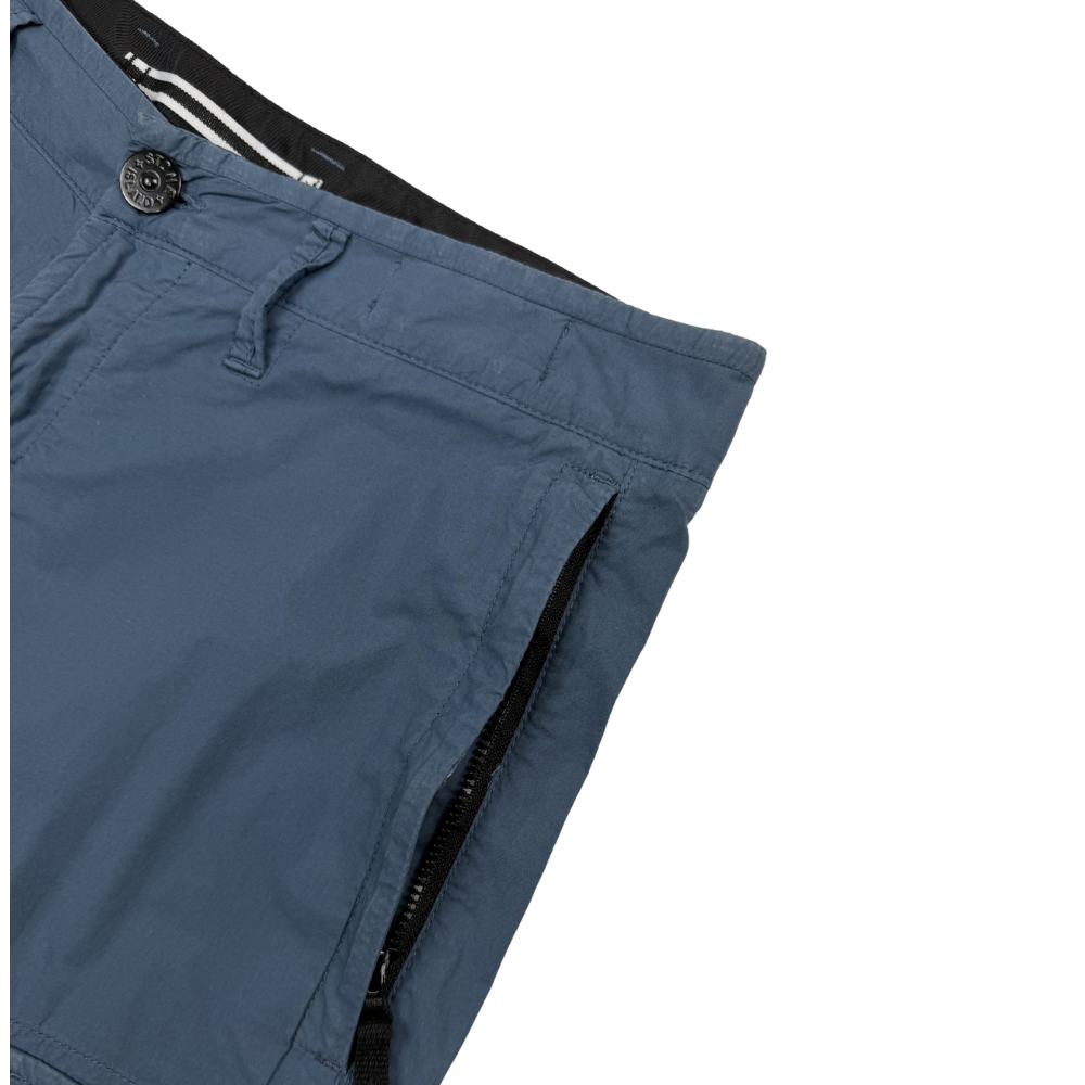 PANTALÓN CARGO CORTO STONE ISLAND- talla W/30