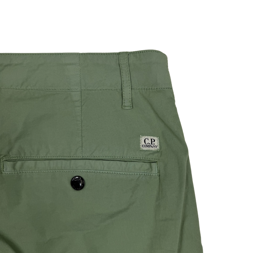 PANTALÓN CARGO CORTO C.P COMPANY - talla 50