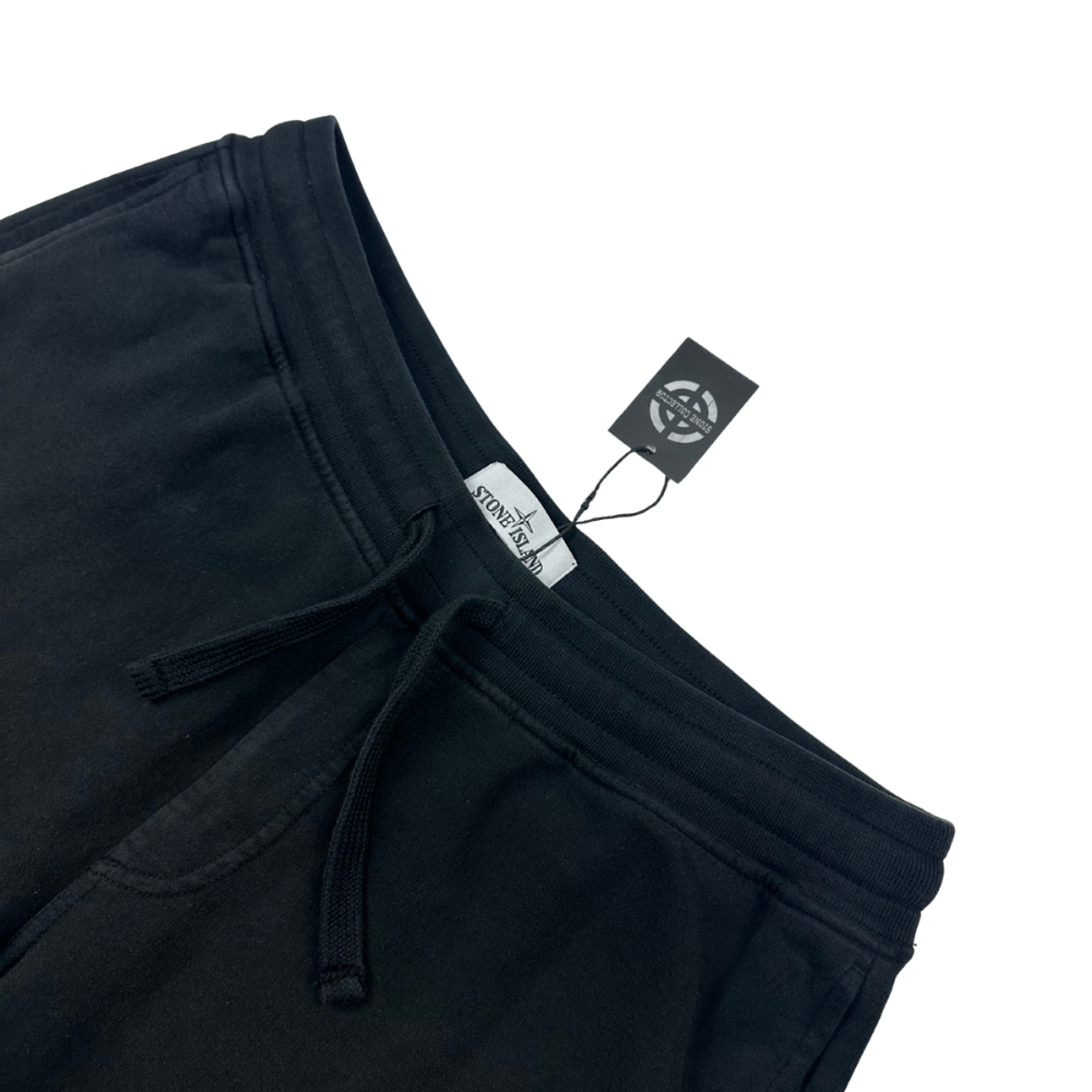 PANTALÓN CORTO JOGGER STONE ISLAND - talla L