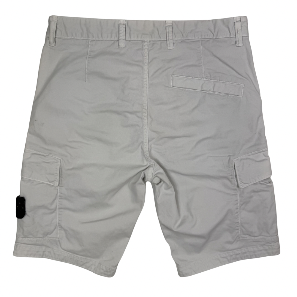 PANTALÓN CARGO CORTO STONE ISLAND - talla W/29