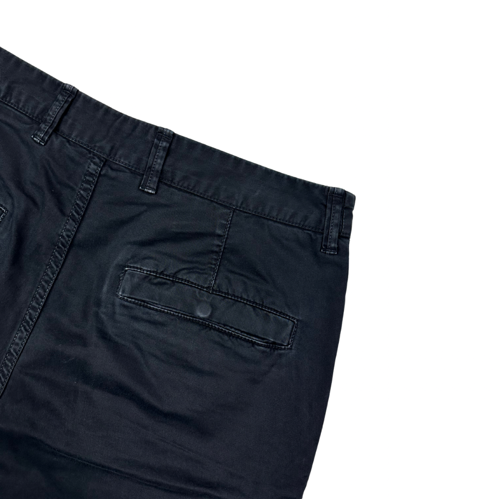 PANTALÓN CARGO CORTO STONE ISLAND - talla W/30