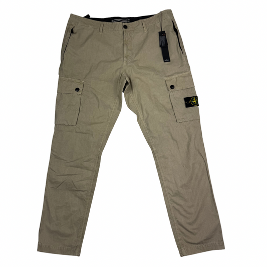 Pantalón Cargo Stone Island beige - talla W/40