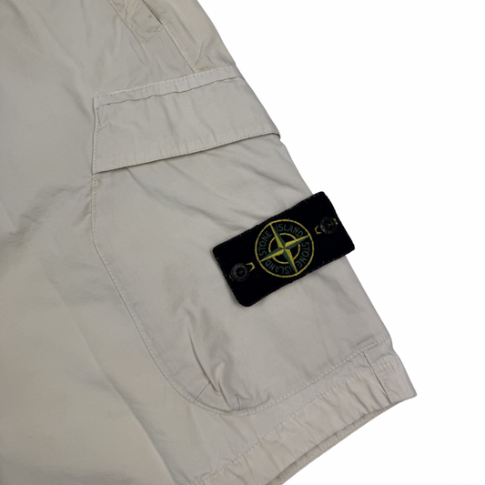 PANTALÓN CARGO CORTO STONE ISLAND - talla W/38