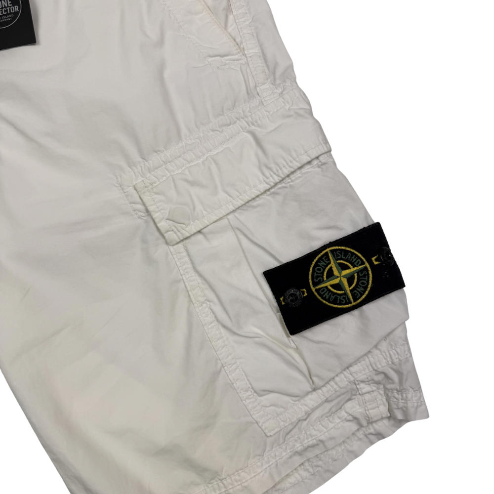 PANTALÓN CARGO CORTO STONE ISLAND - talla W/32