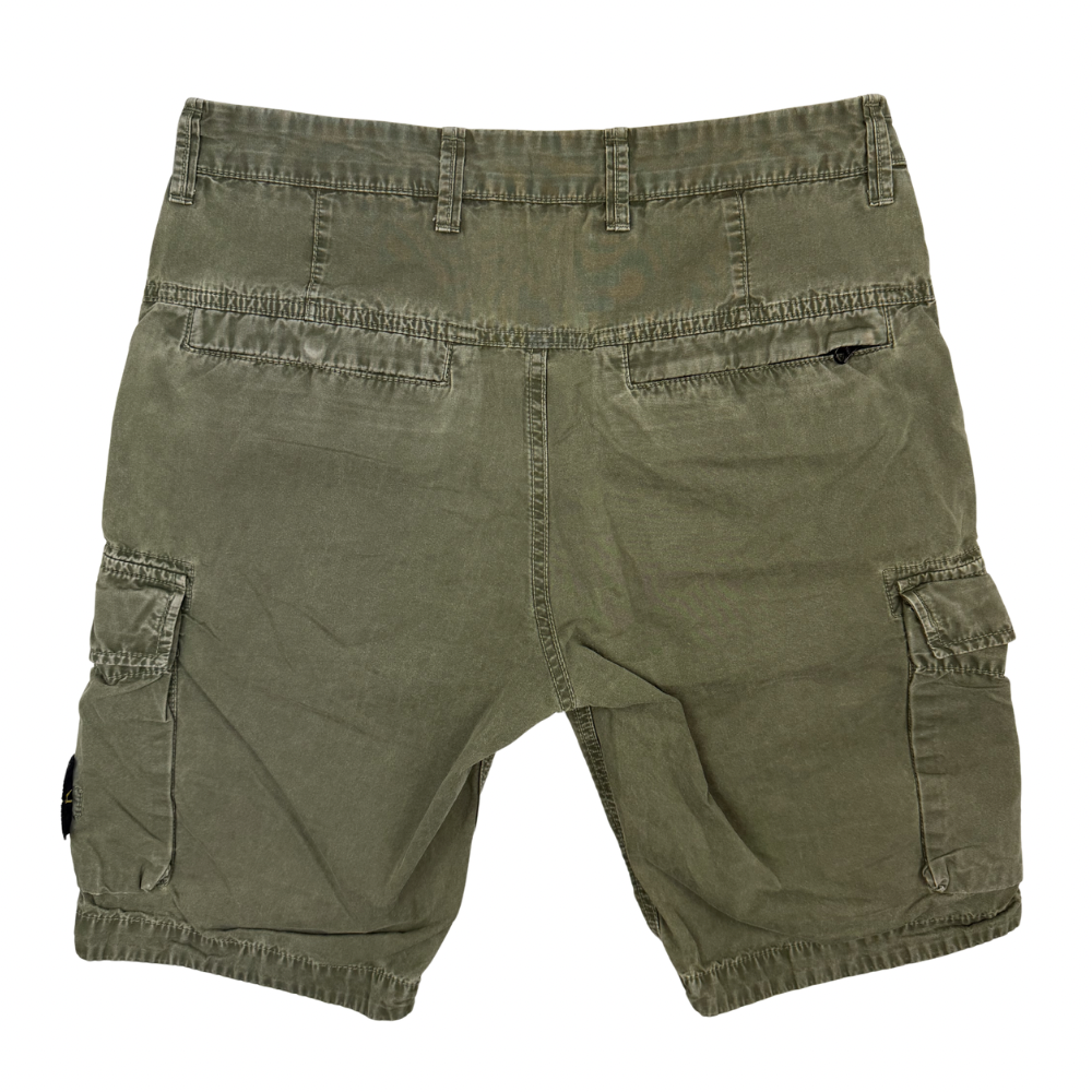 PANTALÓN CARGO CORTO STONE ISLAND - talla W/29