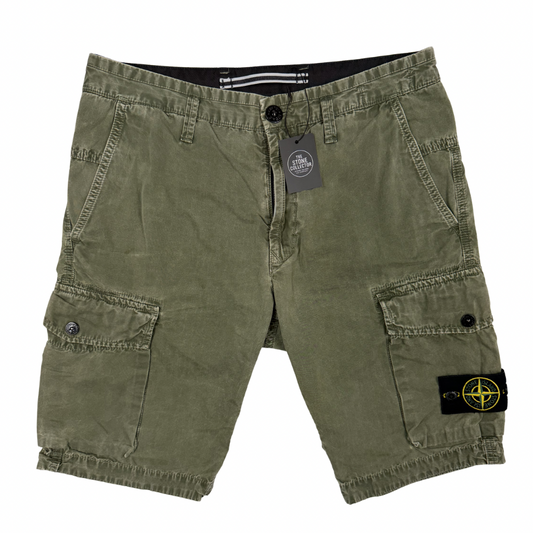 PANTALÓN CARGO CORTO STONE ISLAND - talla W/29