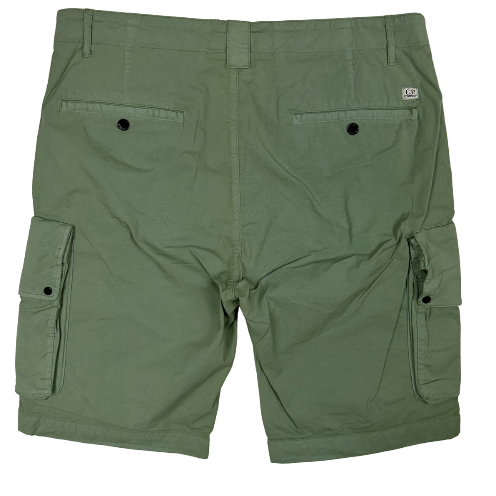 PANTALÓN CARGO CORTO C.P COMPANY - talla 50