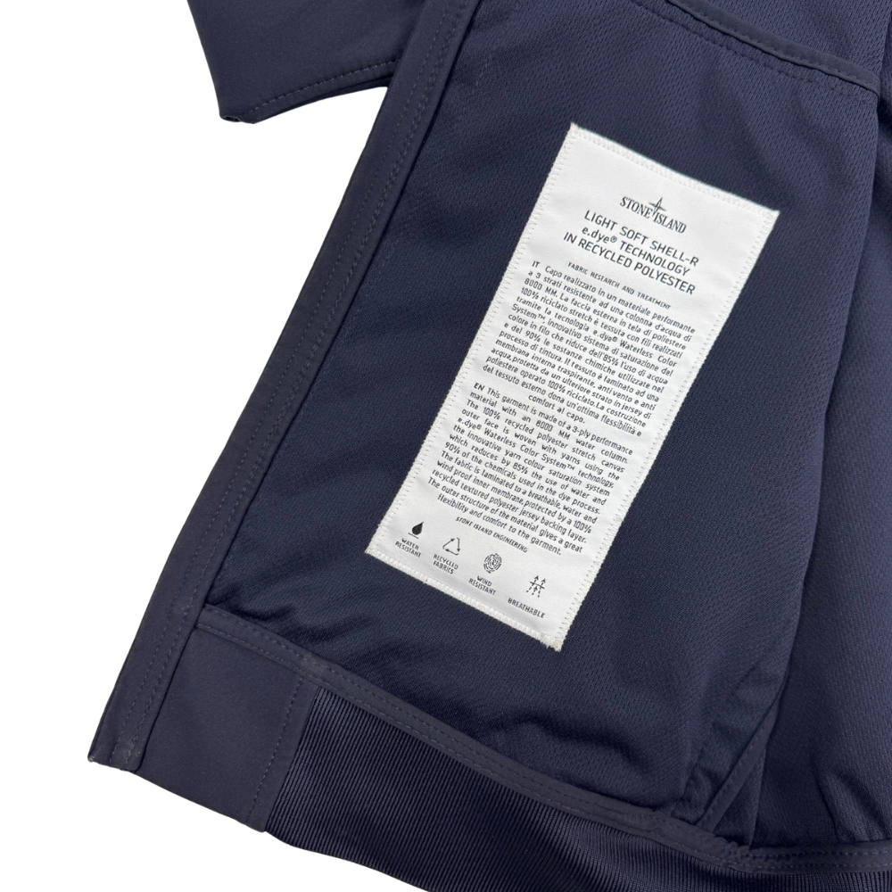 Chaqueta Stone Island Light Soft Shell-R e.dye Technology In Recycled Polyester azul marino - talla M