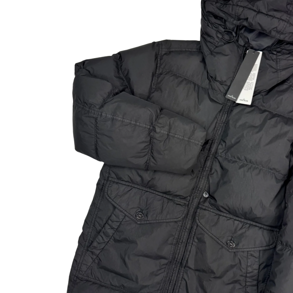 Abrigo Stone Island Garment Dyed Crinkle Reps R-NY Down Negro - talla L