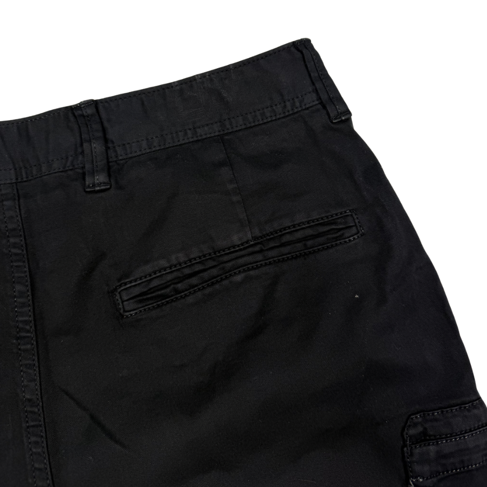 PANTALÓN CARGO CORTO STONE ISLAND - talla W/30