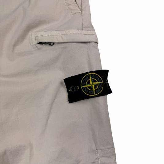 PANTALÓN CARGO CORTO STONE ISLAND - talla W/33