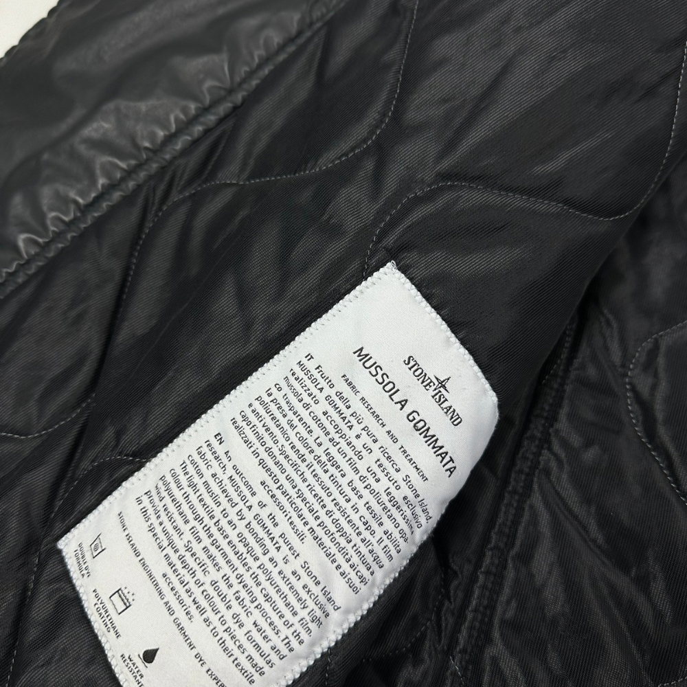 ABRIGO MUSSOLA GOMMATA 30 ANIVERSARIO STONE ISLAND - talla L