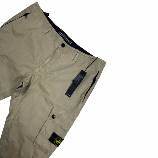 Pantalón Cargo Stone Island beige - talla W/40
