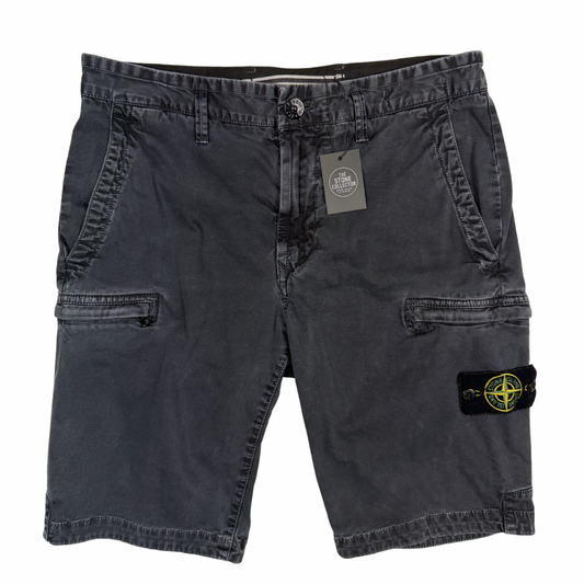 PANTALÓN CARGO CORTO STONE ISLAND - talla W/29