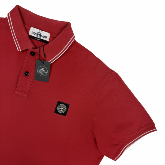 Polo Stone Island rojo coral manga corta - talla 2XL
