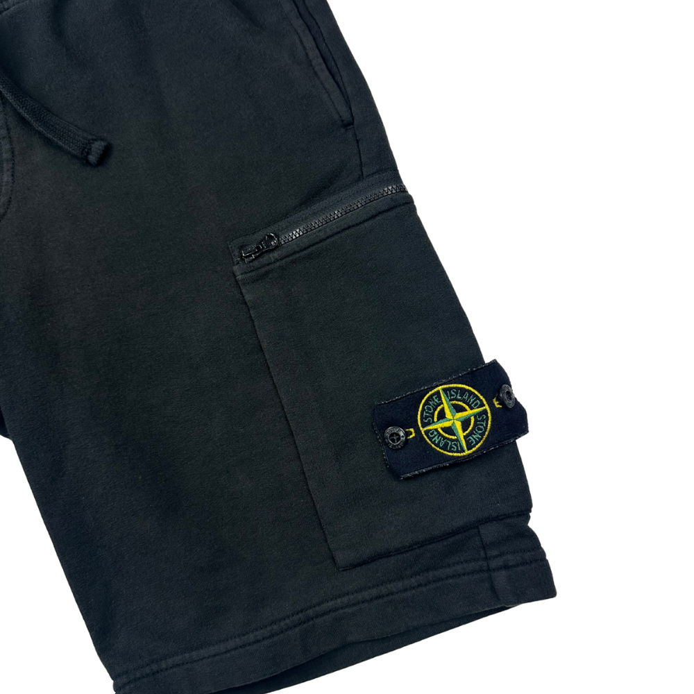 PANTALÓN CORTO JOGGER STONE ISLAND - talla L