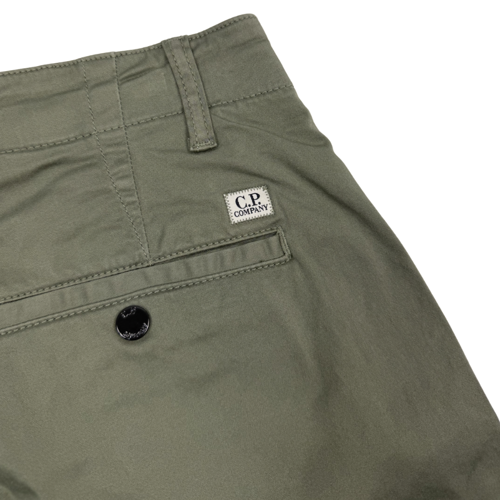 PANTALÓN CORTO CARGO SATIN STRETCH C.P. COMPANY - talla 44