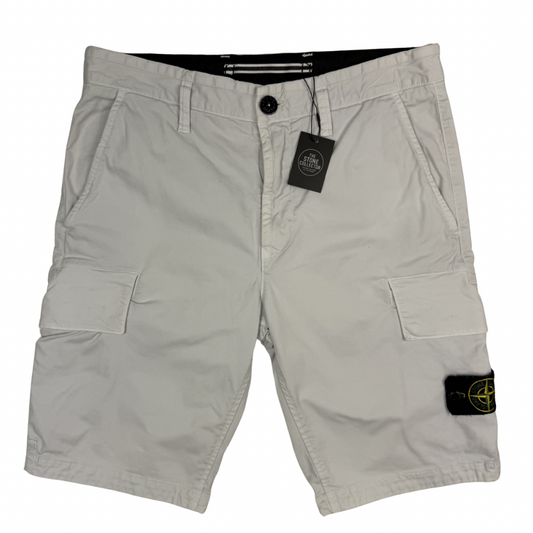 Pantalón Cargo Corto Stone Island blanco roto - talla W/29