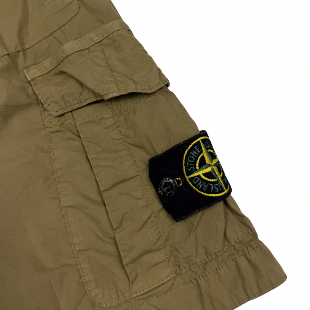PANTALÓN CARGO CORTO STONE ISLAND - talla W/31