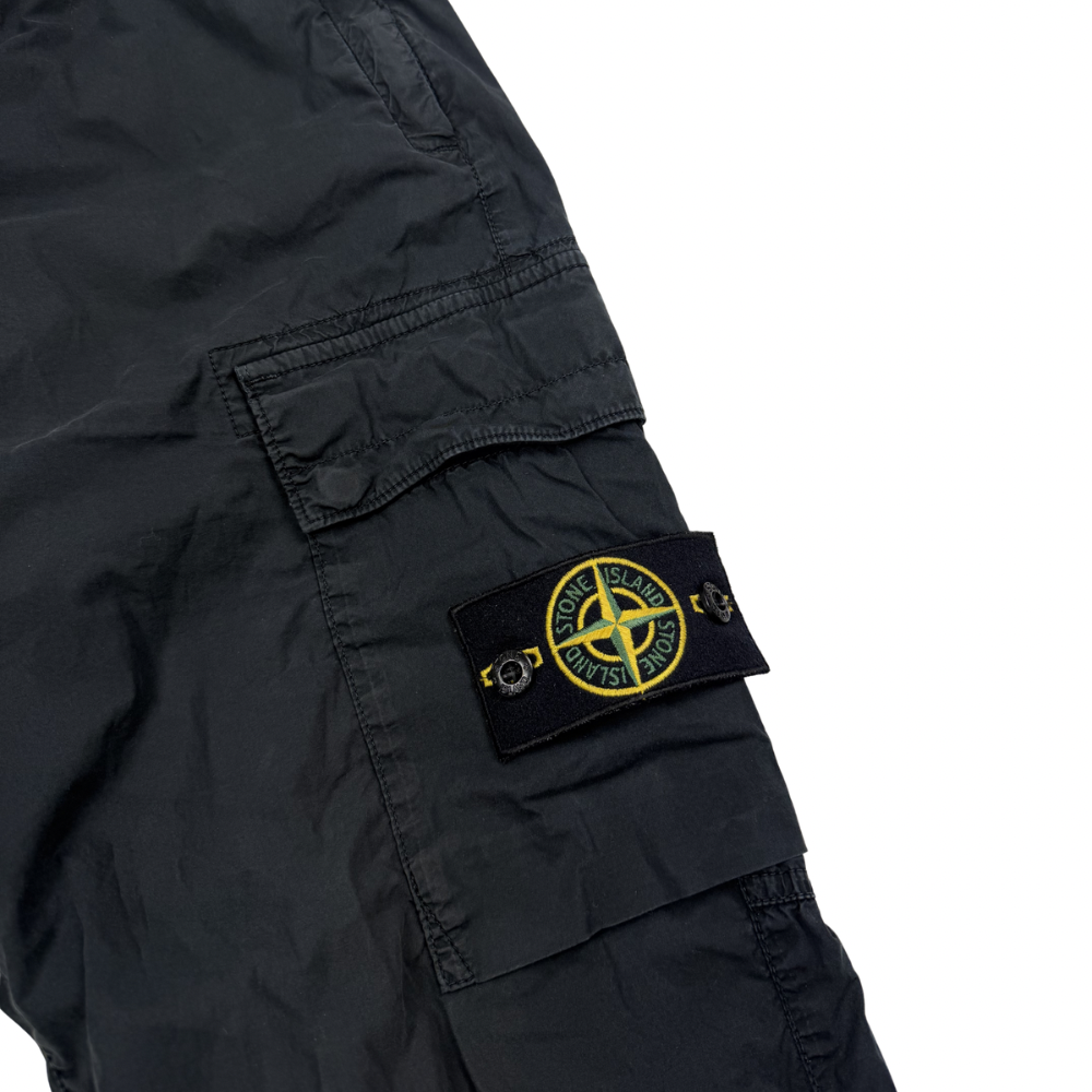 PANTALÓN CARGO STONE ISLAND TYPE RE-T - talla W/30
