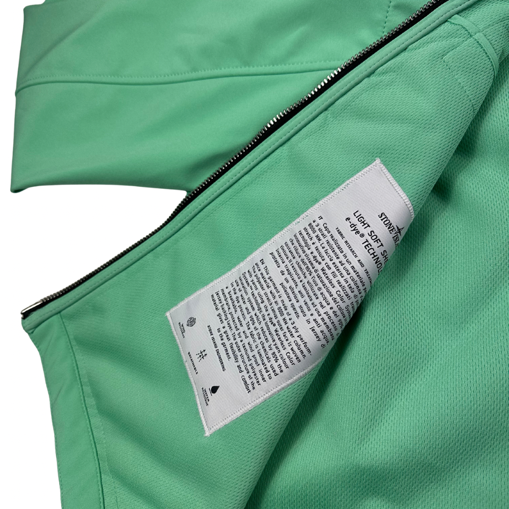 CHAQUETA LIGHT SOFT SHELL-R e.dye TECHNOLOGY STONE ISLAND - talla M