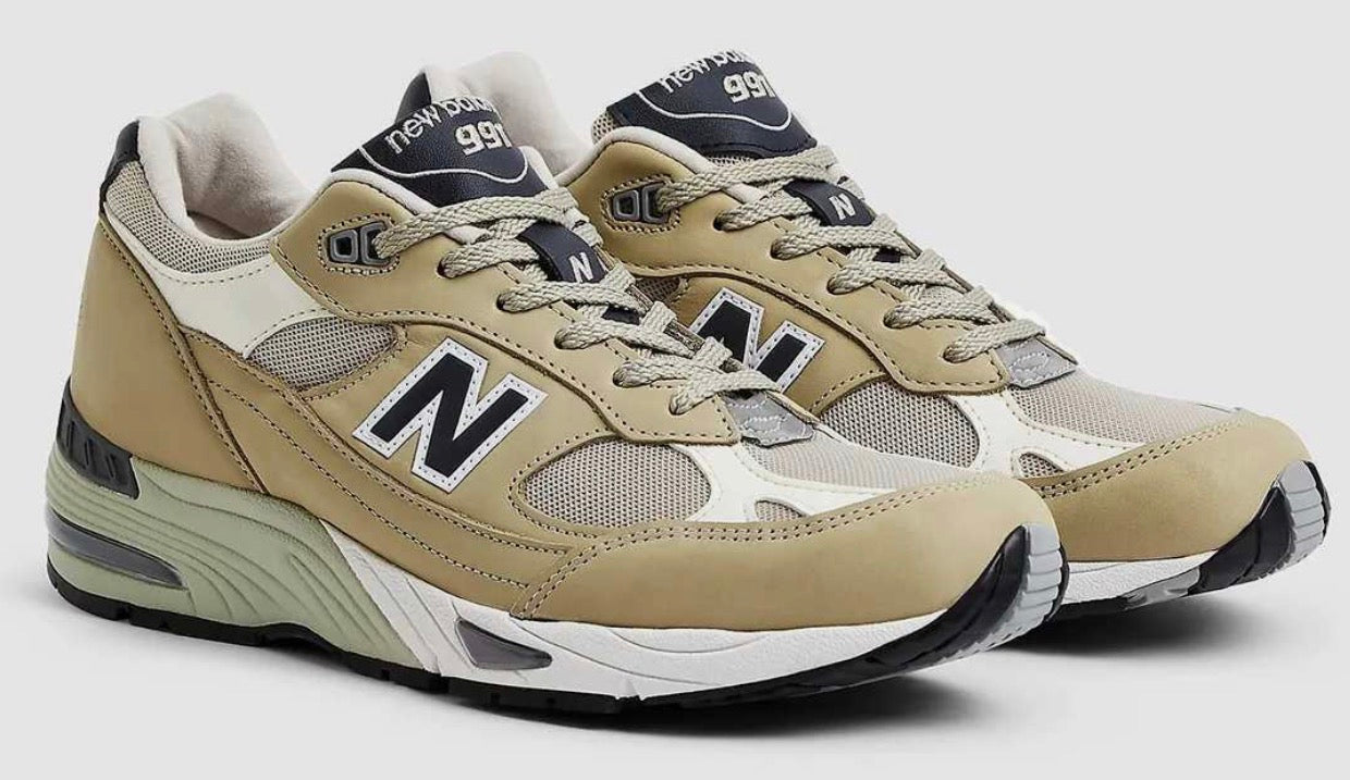 Zapatilla New Balance 991 beige made England - talla 44EUR