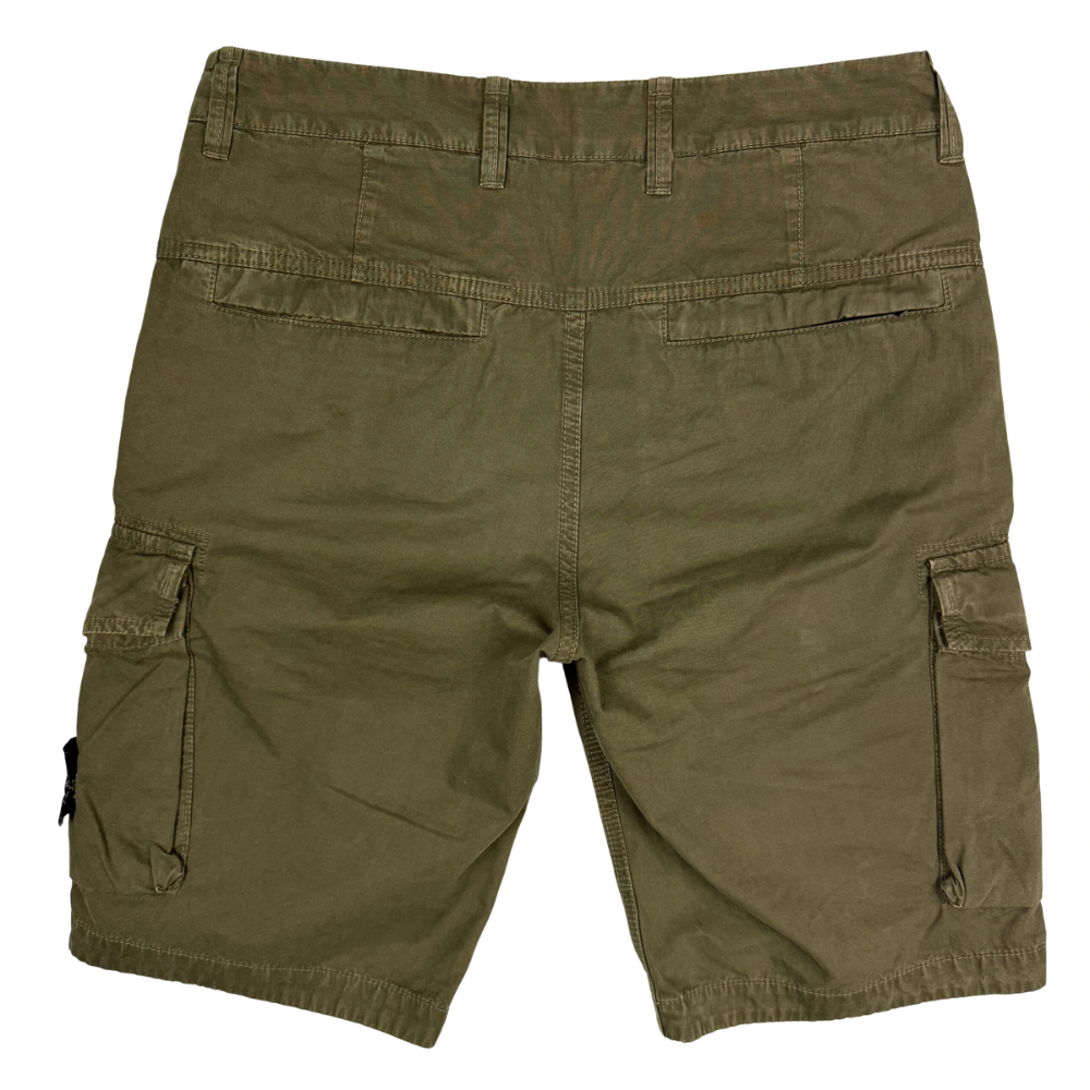 PANTALÓN CARGO CORTO STONE ISLAND - talla W/29