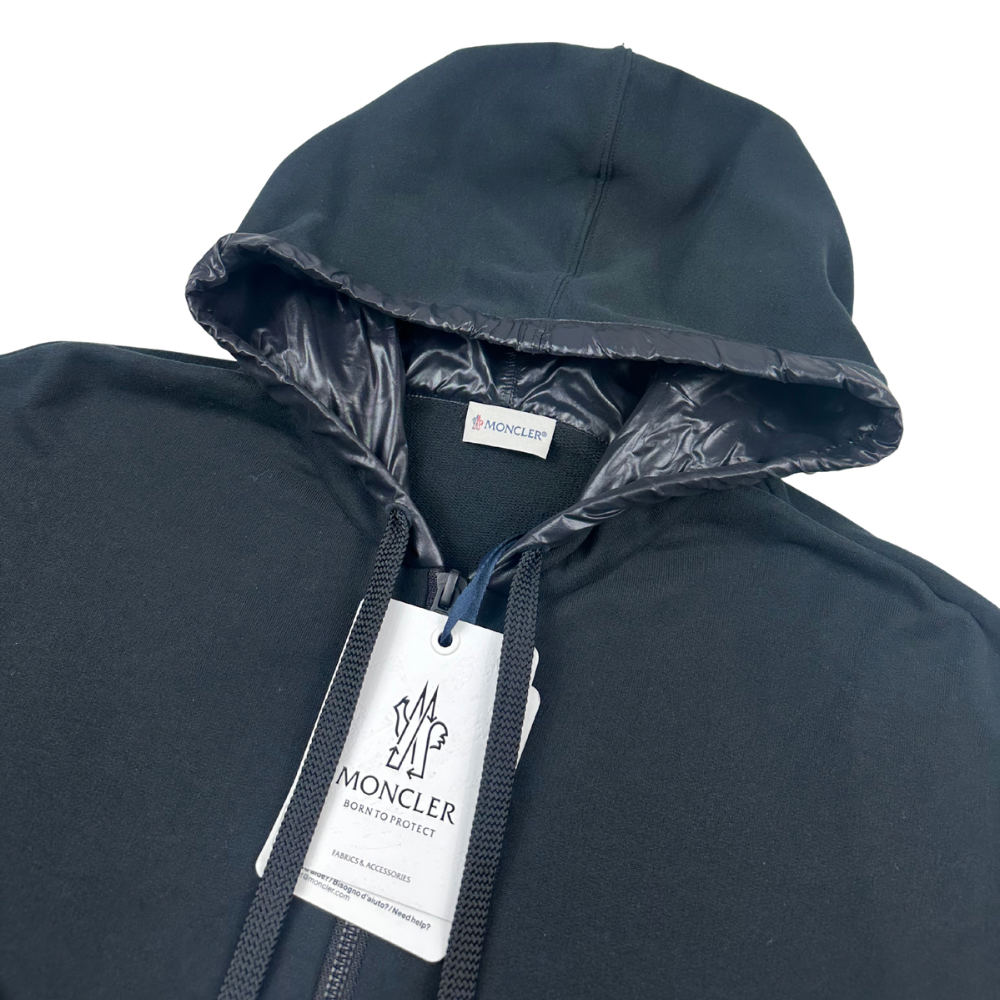 SUDADERA CON CAPUCHA MONCLER BORN TO PROJECT - talla XXL