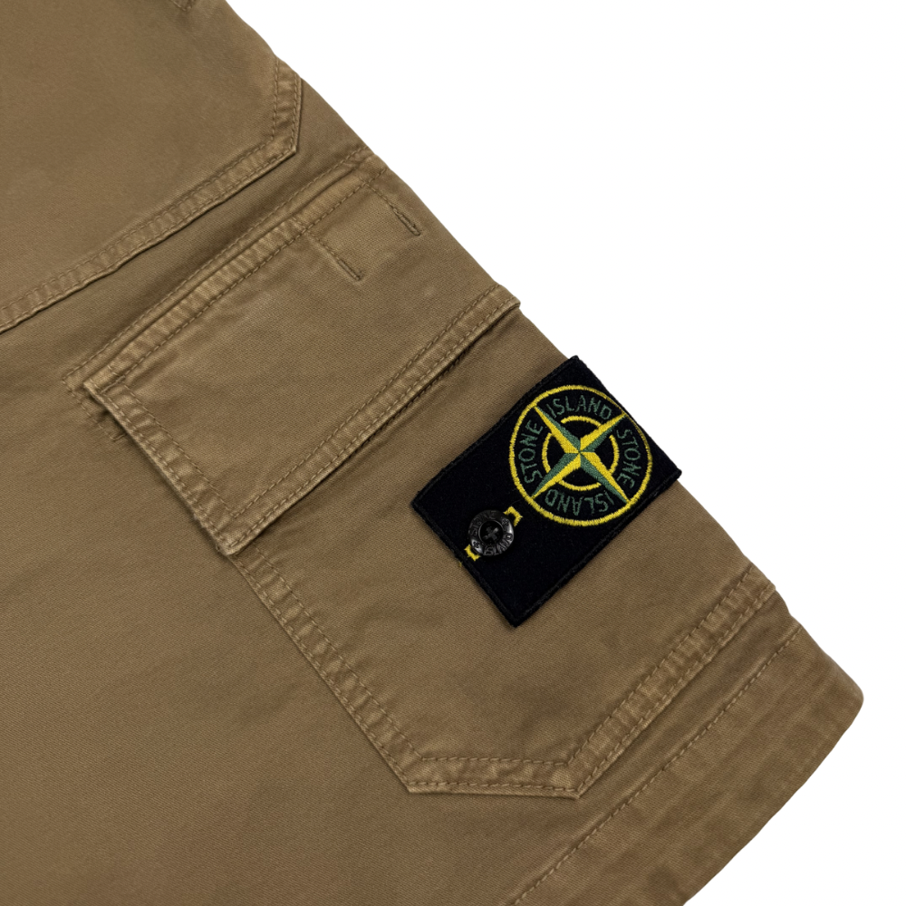 PANTALÓN CARGO CORTO STONE ISLAND - talla W/34