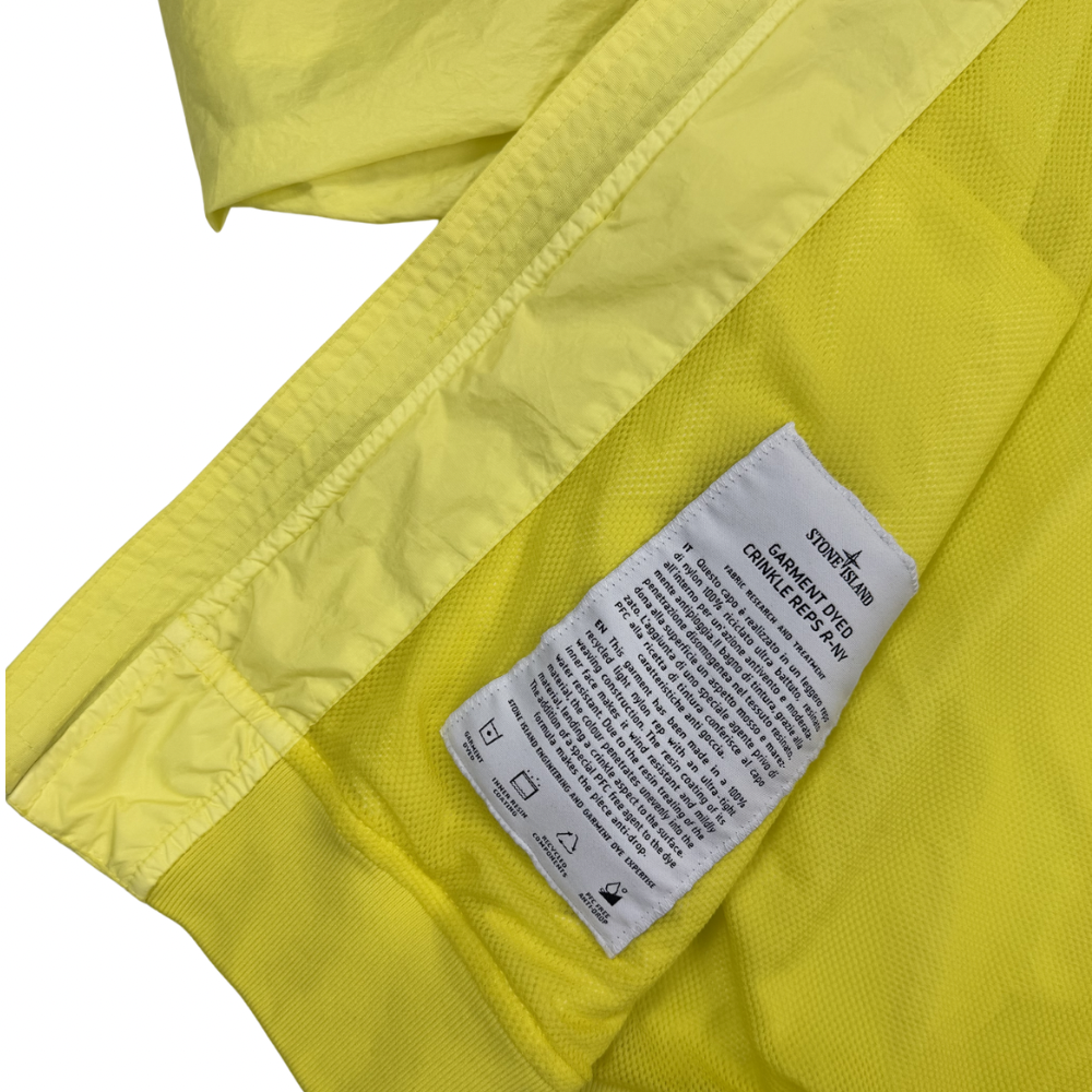 Chaqueta Garment Dyed Crinkle Reps - NY Stone Island Amarillo - talla M