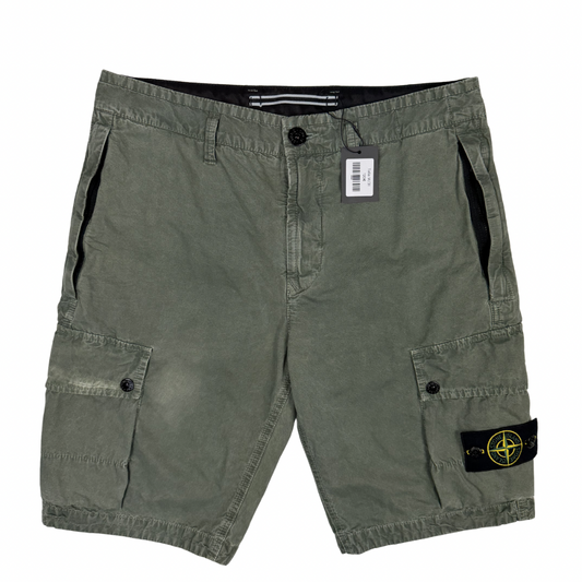 PANTALÓN CARGO CORTO STONE ISLAND - talla W/31