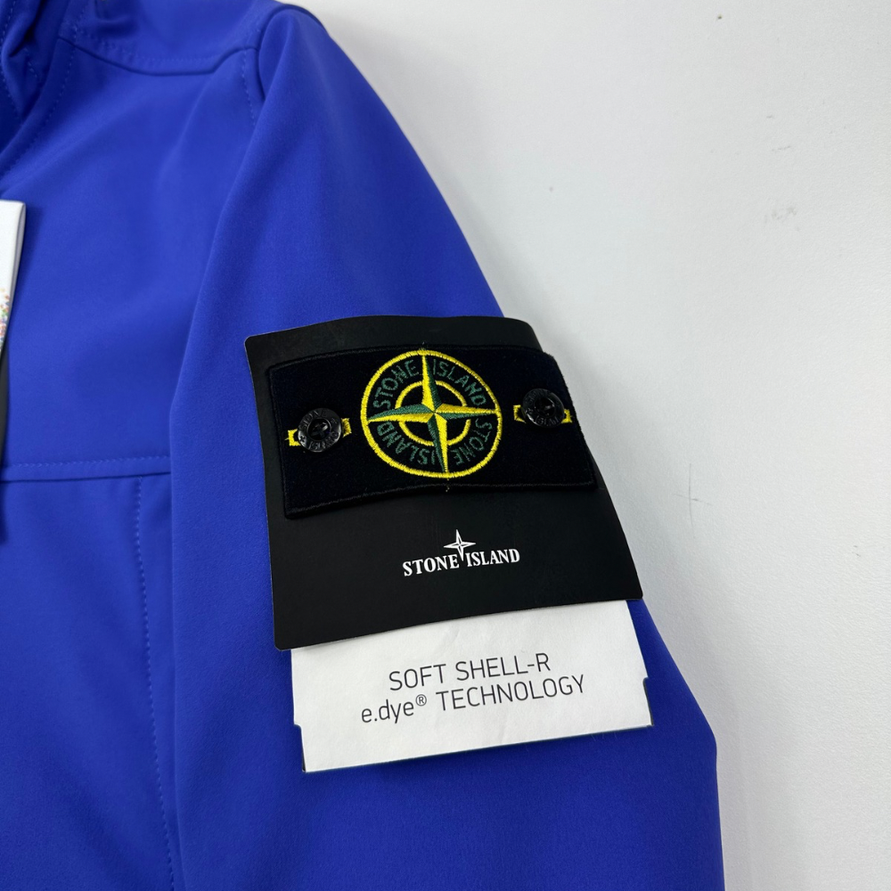 CHAQUETA SOFT SHELL - R  E.D.Y.E TECHNOLOGY STONE ISLAND - talla S