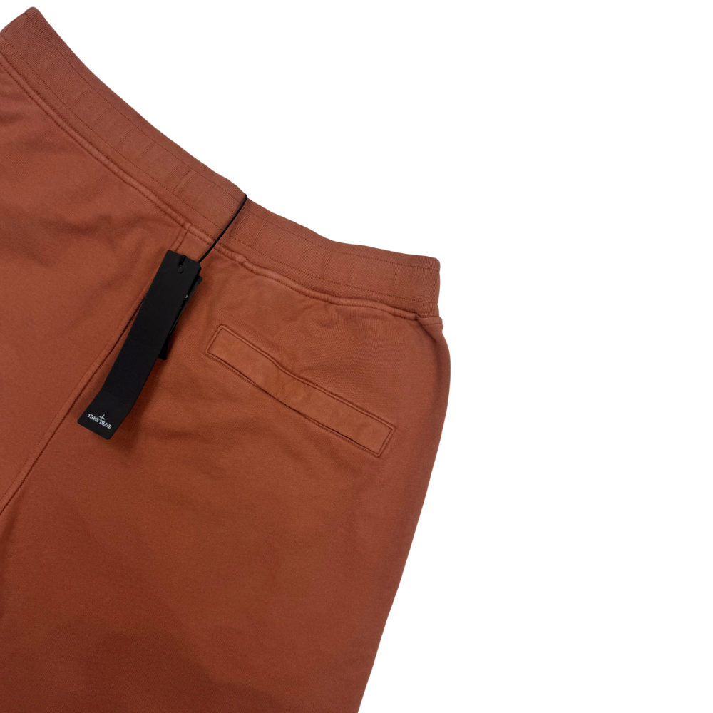 Pantalón Corto Jogger Stone Island Terracota - talla L/XL