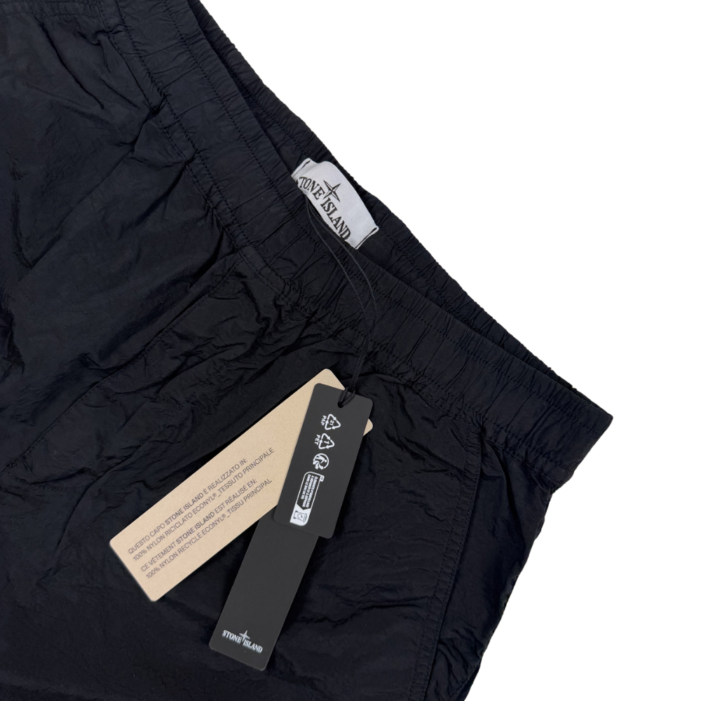 Pantalón Cargo Corto Stone Island Negro nylon metal - talla W/30 / W/31 / W/33