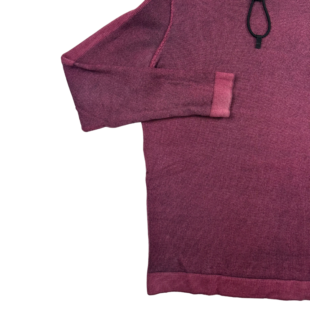 JERSEY CON CAPUCHA STONE ISLAND - talla M